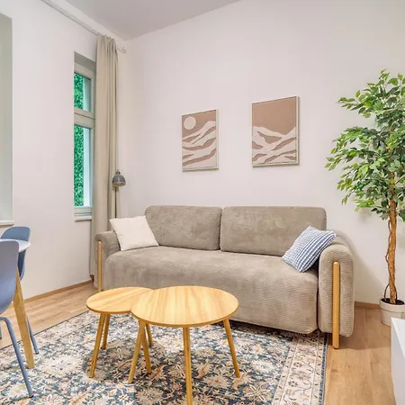 Cozy Corner Sokolska By Rentez Lägenhet