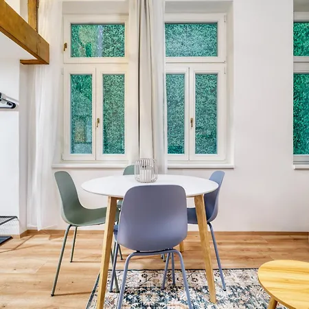 Cozy Corner Sokolska By Rentez