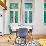 Cozy Corner Sokolska By Rentez