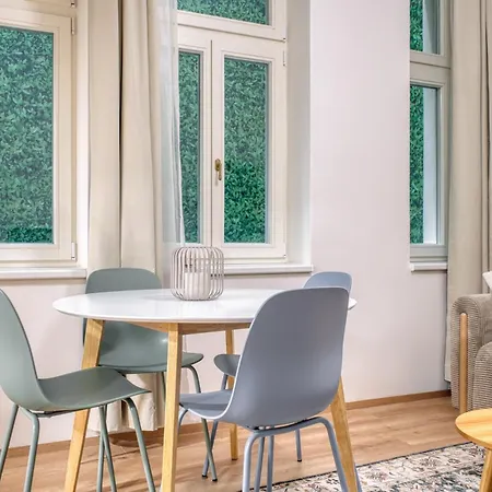 Cozy Corner Sokolska By Rentez Apartment *