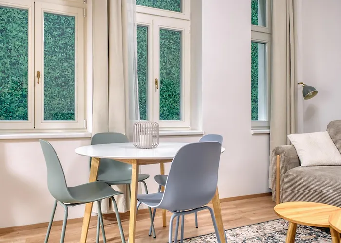 Cozy Corner Sokolska By Rentez Apartment *