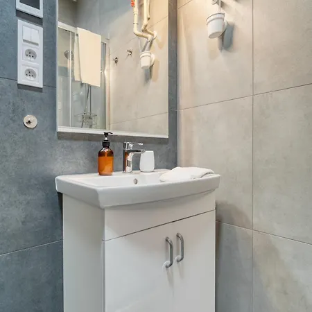 Cozy Corner Sokolska By Rentez Apartman Prága